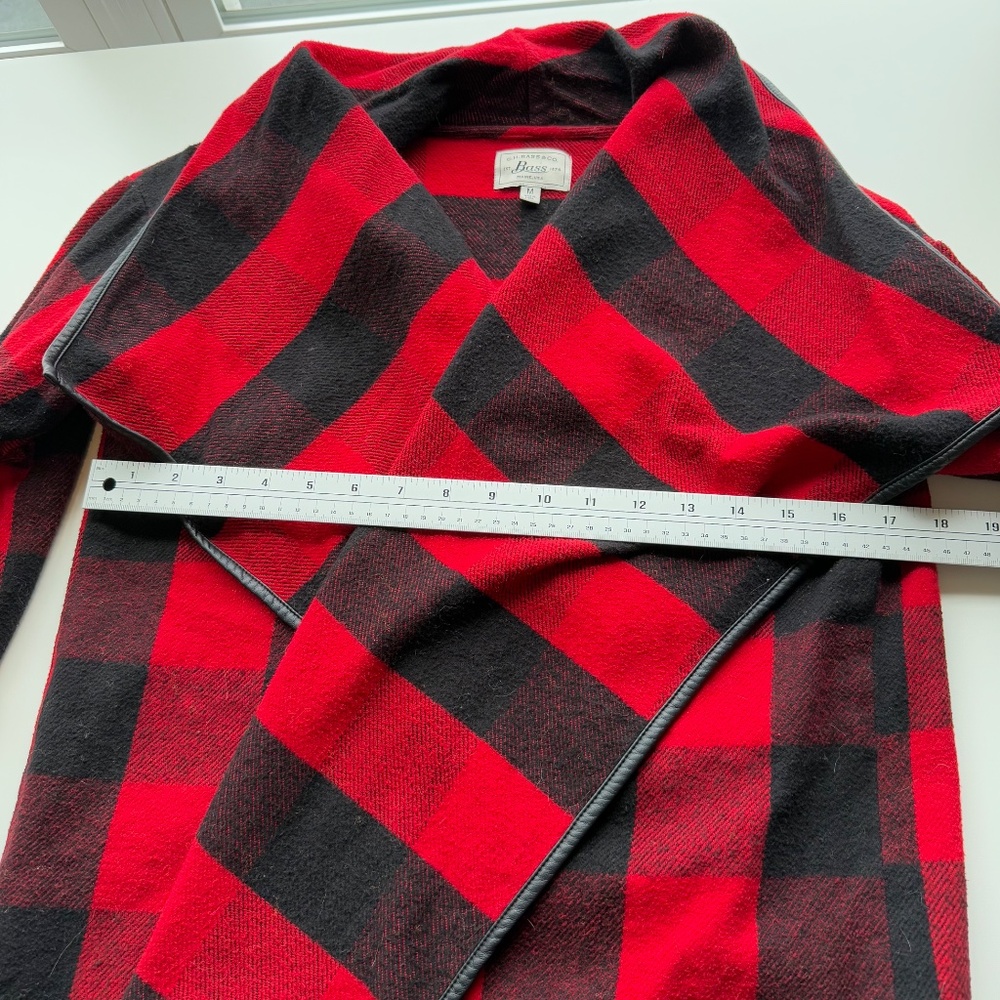 G.H. Bass & Co Sweater Buffalo Plaid Size M - Picture 10 of 11